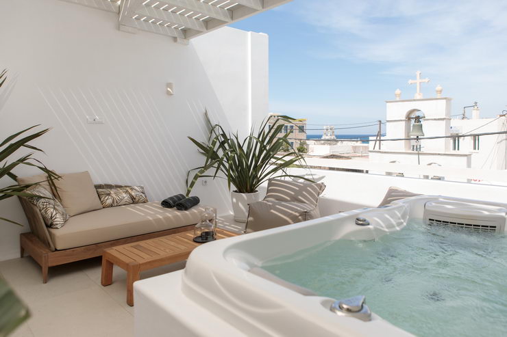 Porta Marina Deluxe Suite in Naxos